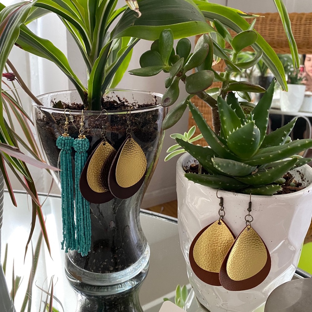 New set of Vegan Leather Brown & Gold Earrings - Picture 1 of 1